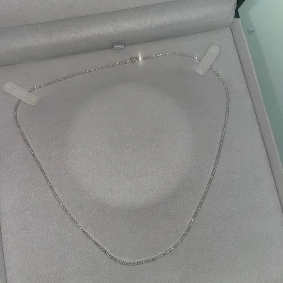 Dainty White Gold natural Diamond tennis necklace - Picture 1 of 6